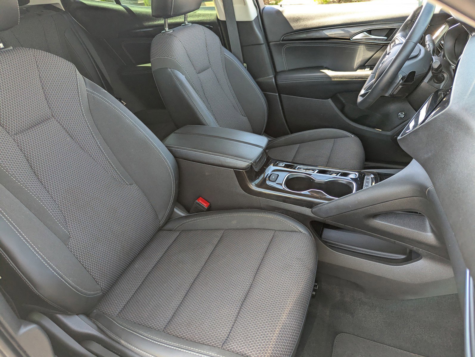 Certified 2023 Buick Envision Preferred w/ Sport Touring Package image 11