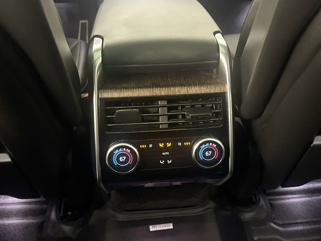 Used 2023 Land Rover Range Rover SE image 25
