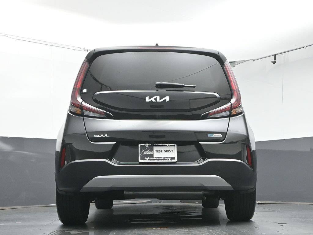 Used 2025 Kia Soul EX FWD image 36