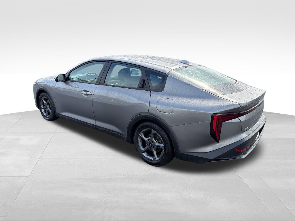 Used 2025 Kia K4 FWD image 5