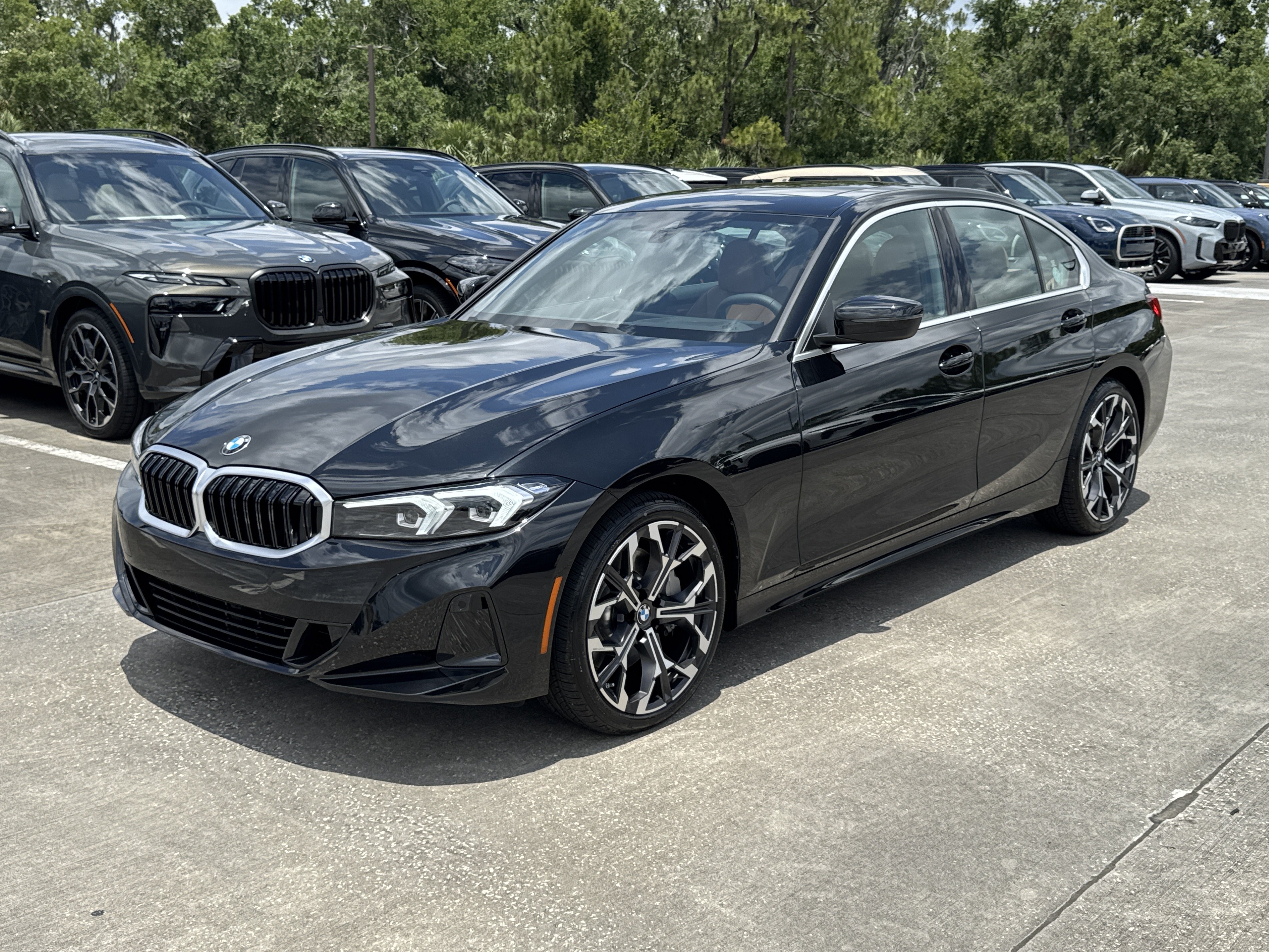 New 2026 BMW 330i Sedan w/ Premium Package RWD image 3