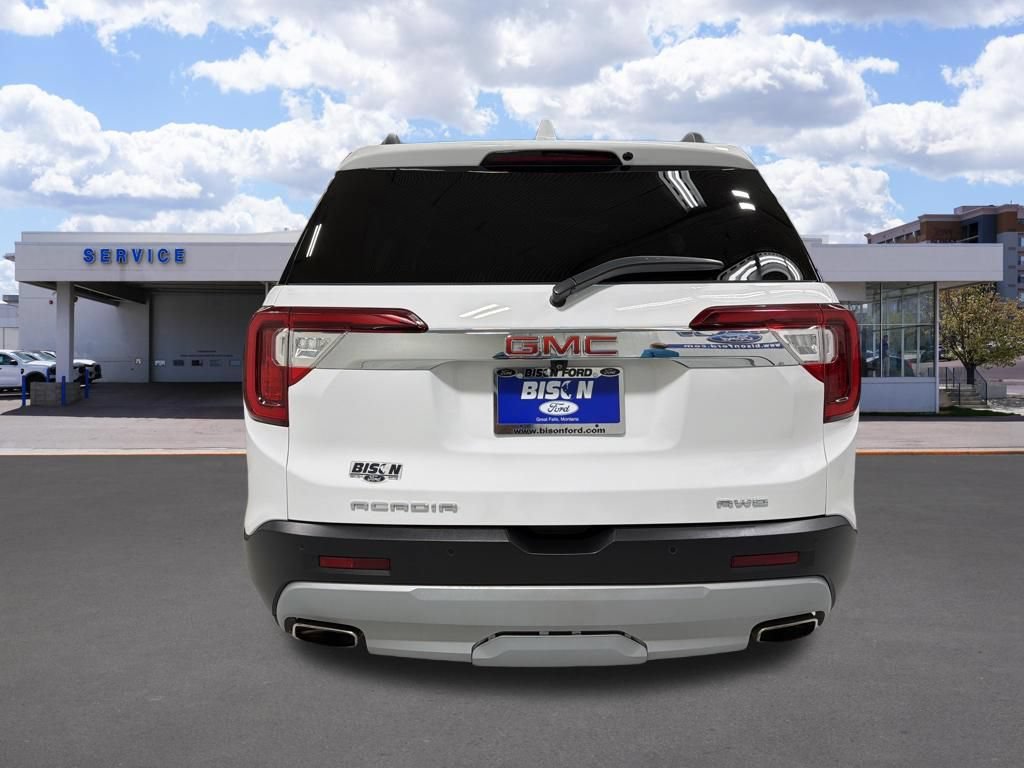 Used 2023 GMC Acadia SLT w/ Technology Package AWD/4WD image 4