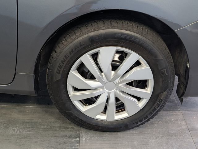 Used 2010 Toyota Corolla LE image 17