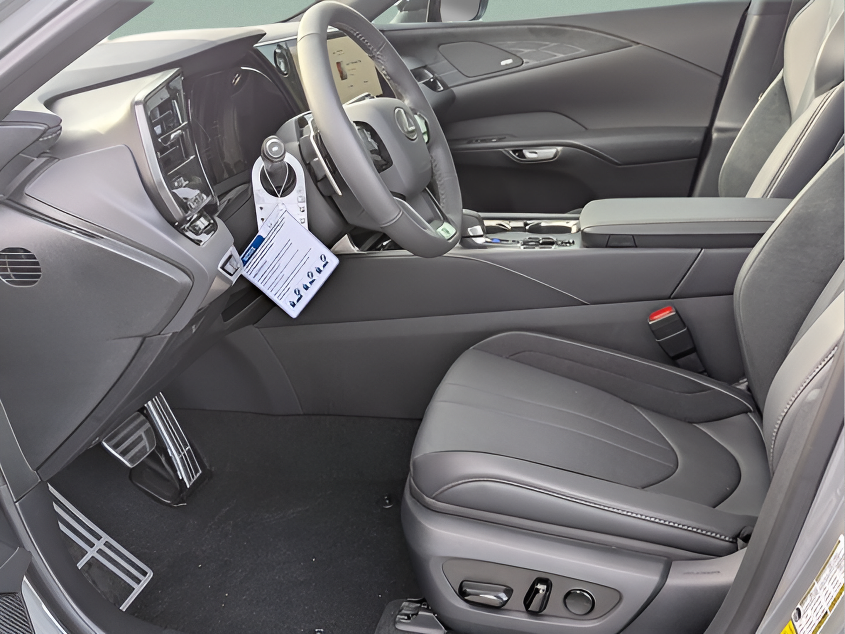 New 2026 Lexus RX 500h F Sport w/ Convenience Package AWD/4WD image 10