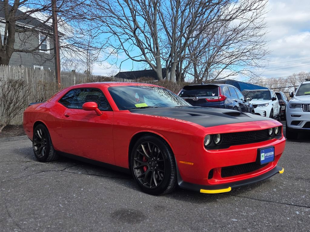 Used 2016 Dodge Challenger SRT Hellcat image 8