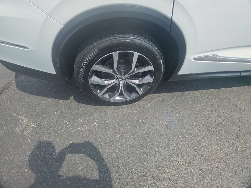 Certified 2024 Acura MDX SH-AWD w/ Technology Package image 10