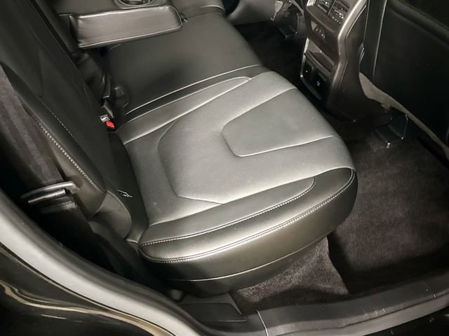 Used 2015 Ford Edge Titanium w/ Equipment Group 301A image 44