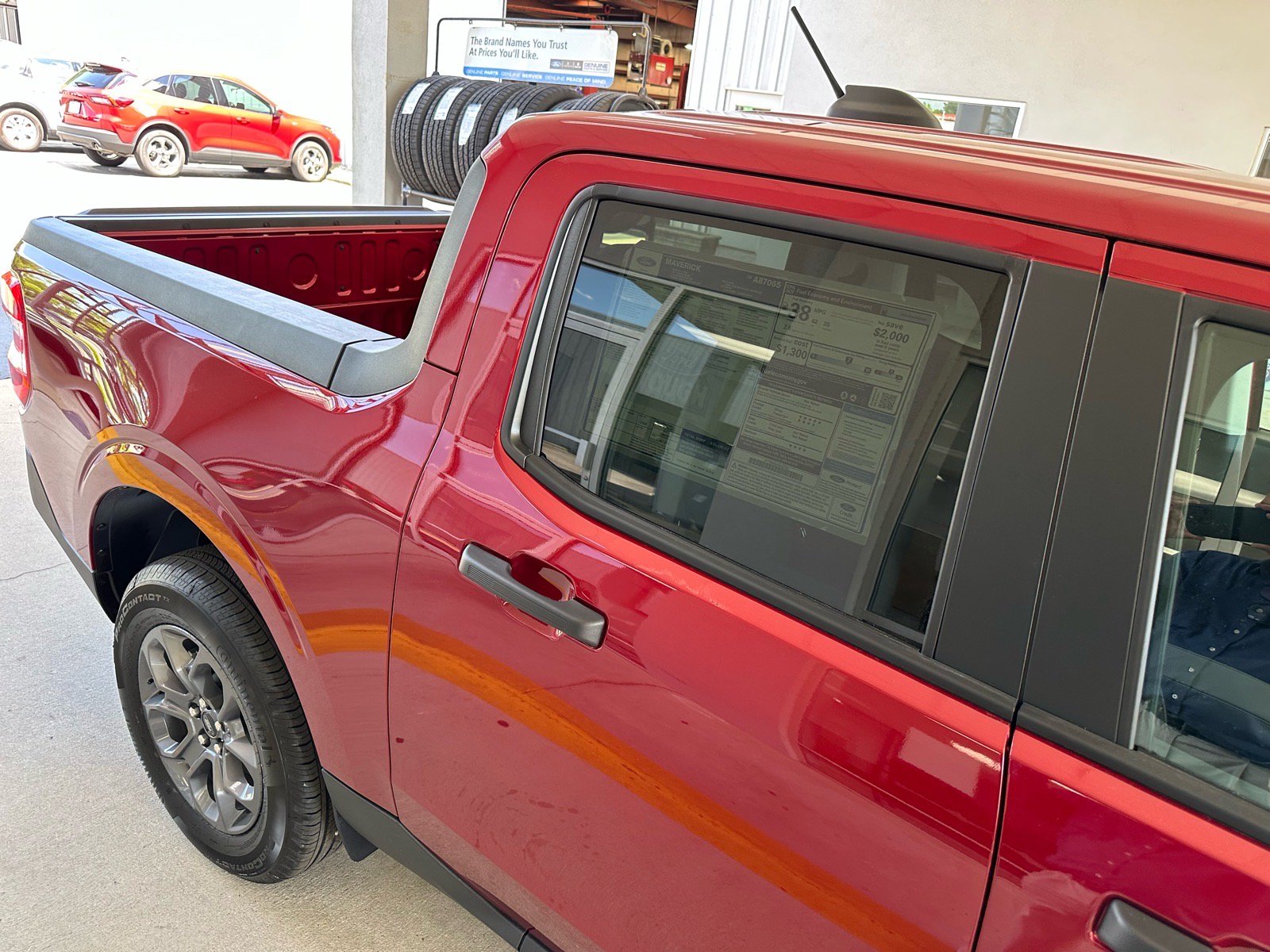 New 2026 Ford Maverick XLT w/ XLT Luxury Package FWD image 10