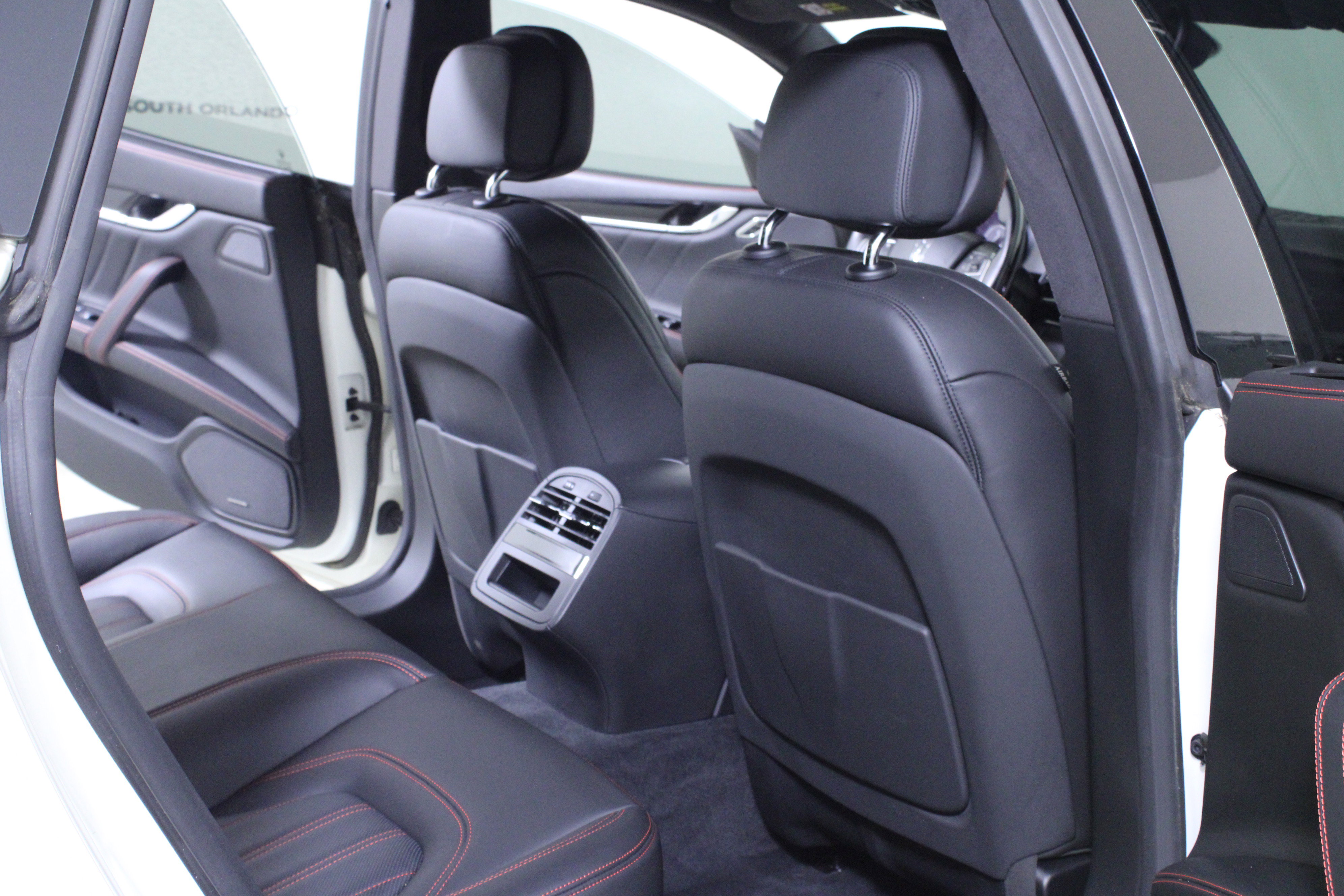 Used 2021 Maserati Quattroporte S image 14