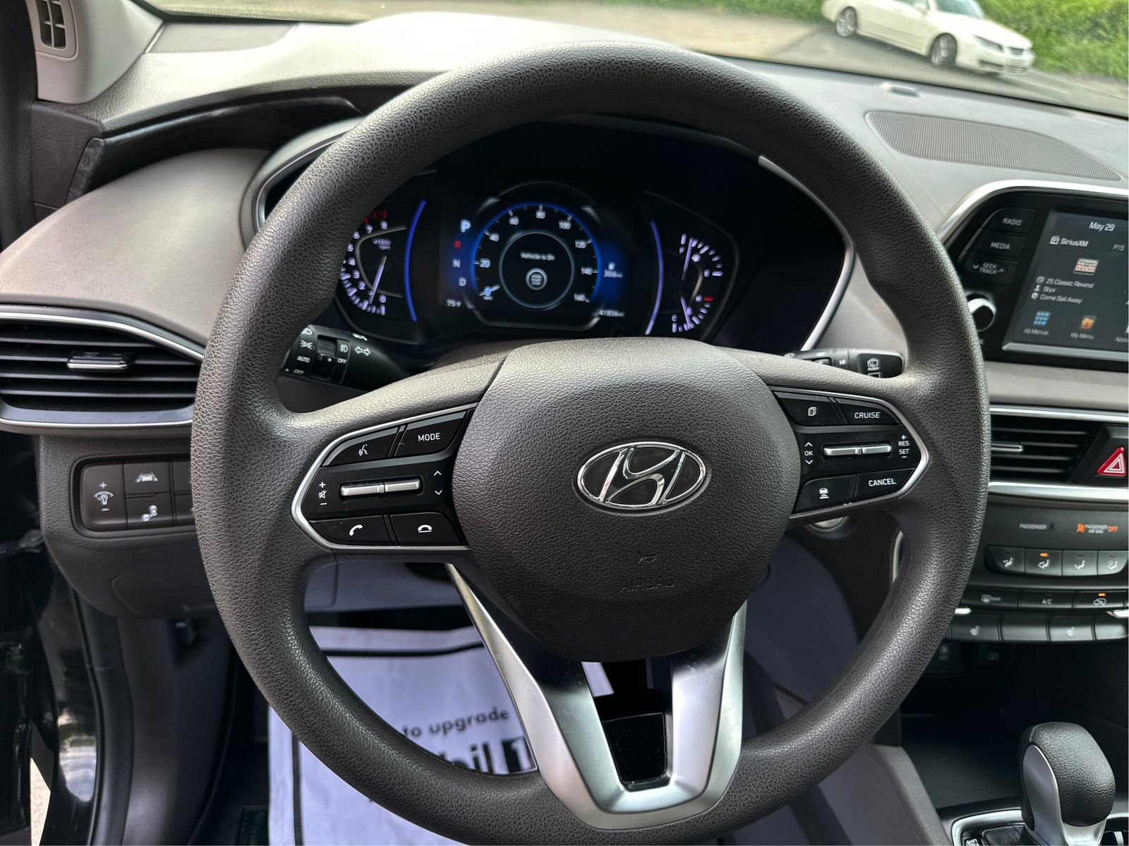 Used 2019 Hyundai Santa Fe SEL AWD/4WD image 18