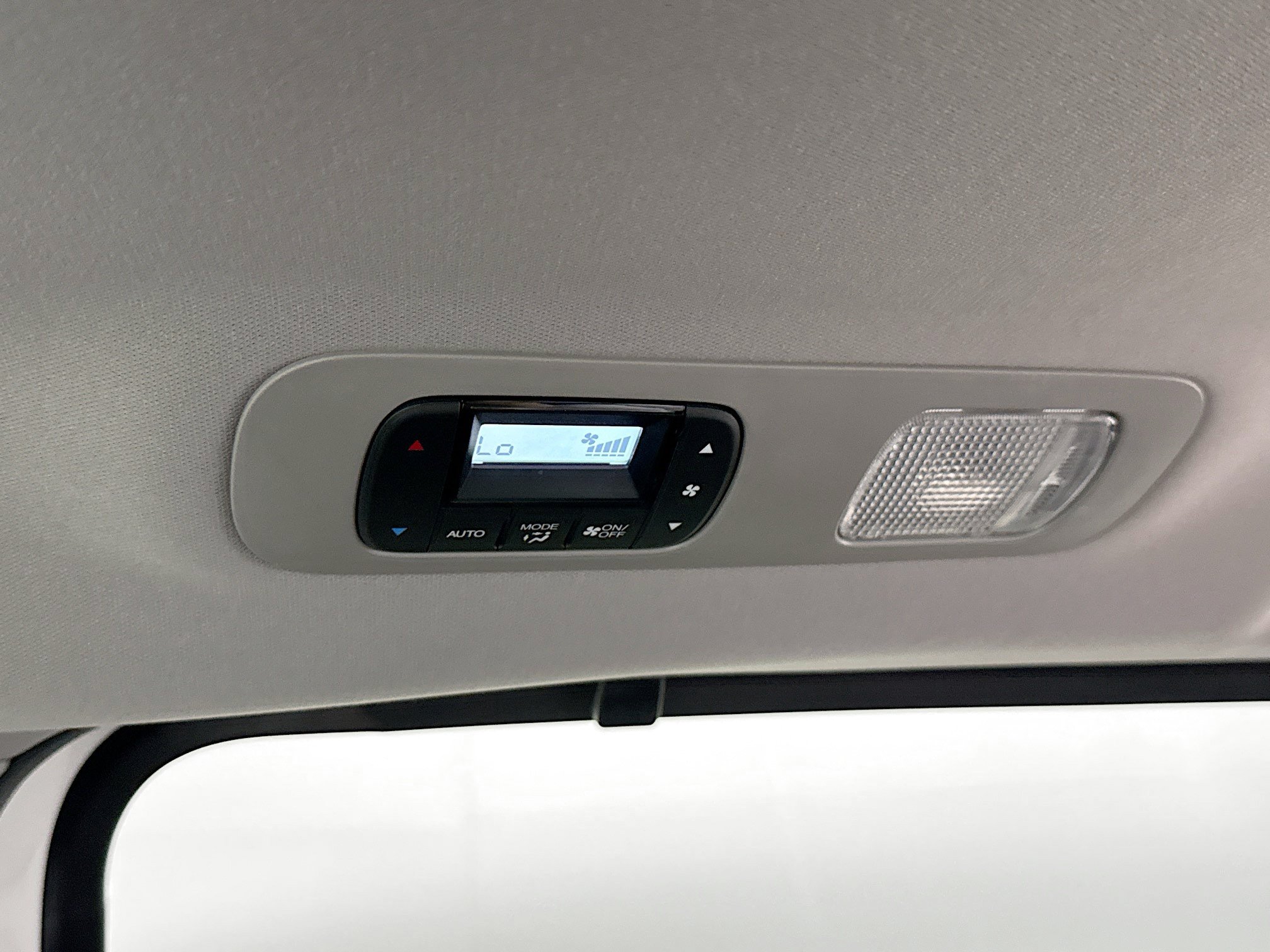 Certified 2024 Honda Odyssey EX-L image 30