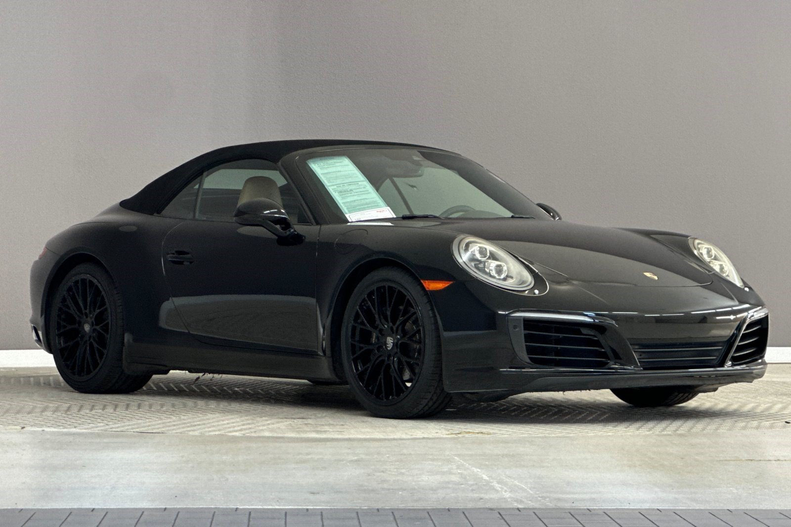 Used 2017 Porsche 911 Carrera RWD image 7
