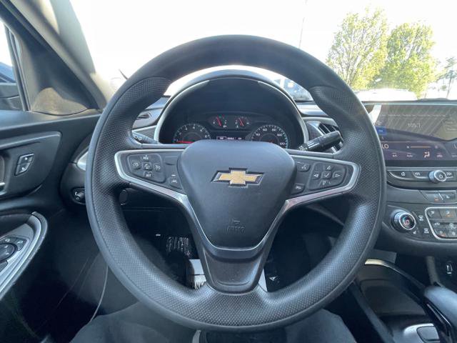 Used 2023 Chevrolet Malibu LT image 16