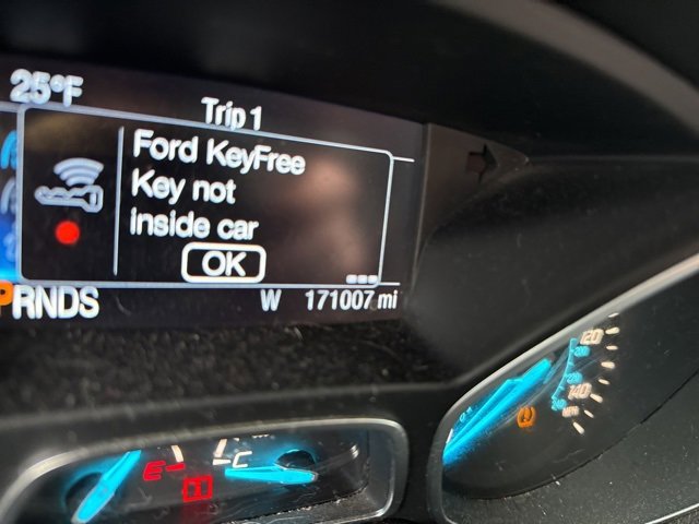 Used 2014 Ford Escape Titanium image 7