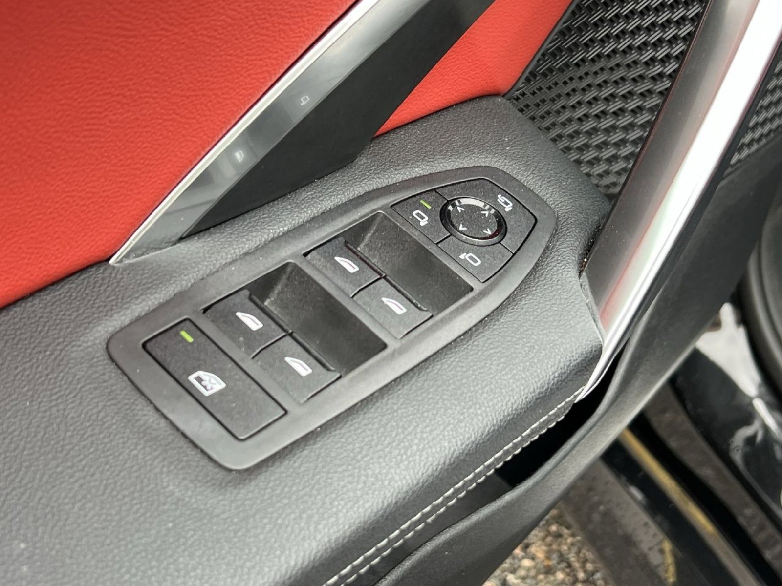 Used 2023 BMW X1 xDrive28i w/ M Sport Package image 16