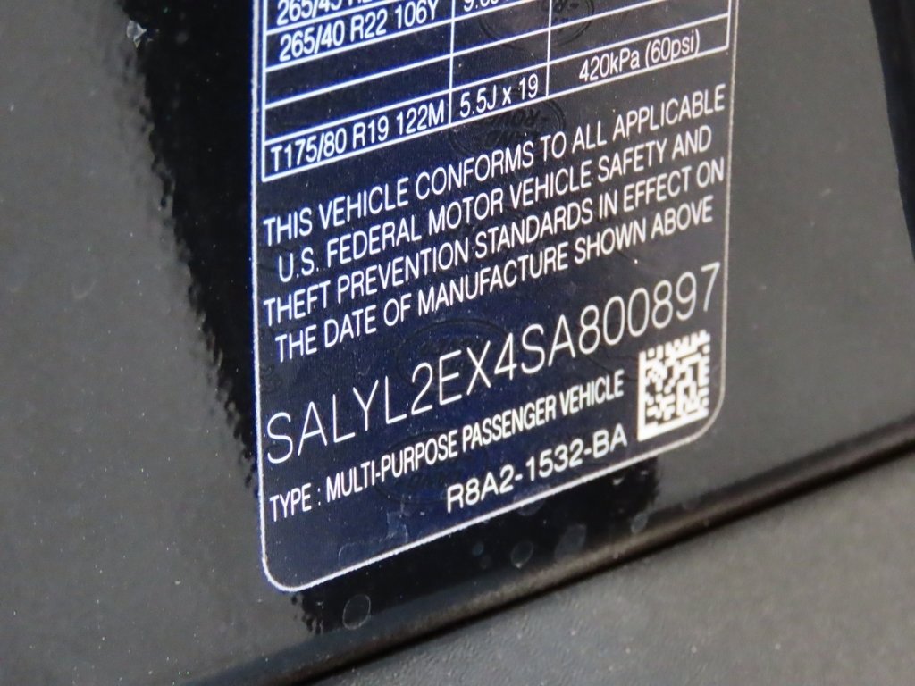 Used 2025 Land Rover Range Rover Velar Dynamic SE image 52