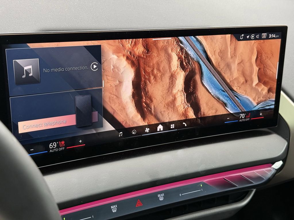 Used 2025 BMW X3 xDrive30i w/ Premium Package image 22