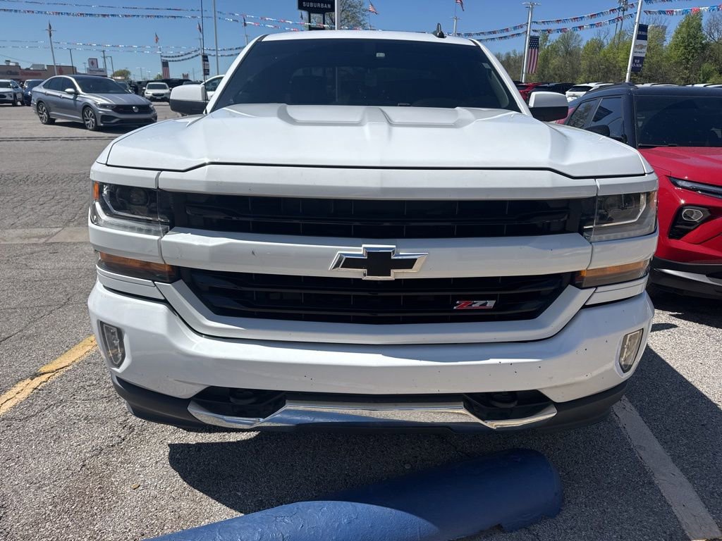 Used 2017 Chevrolet Silverado 1500 LT w/ All Star Edition AWD/4WD image 5