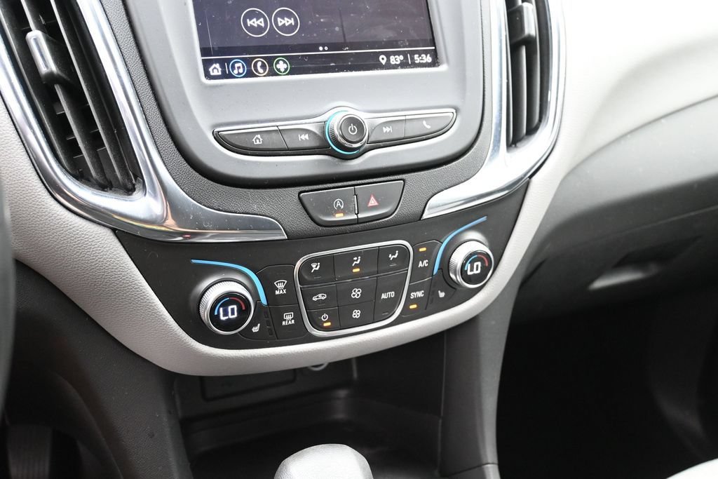 Used 2023 Chevrolet Equinox LT w/ Driver Convenience Package AWD/4WD image 16