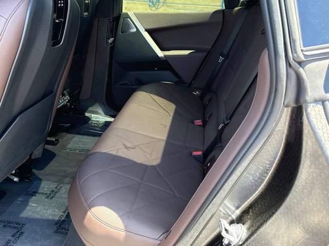 Certified 2023 BMW iX M60 w/ Executive Package AWD/4WD image 35