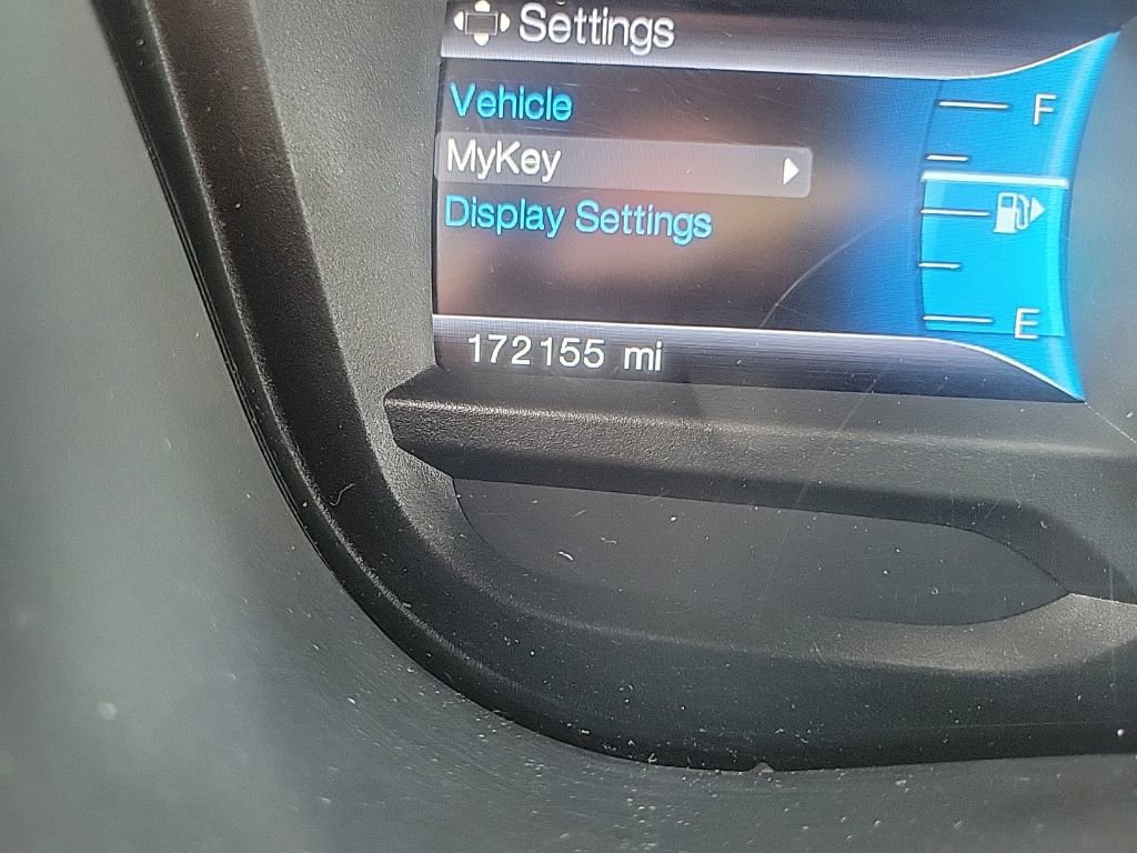 Used 2014 Ford Explorer XLT image 9