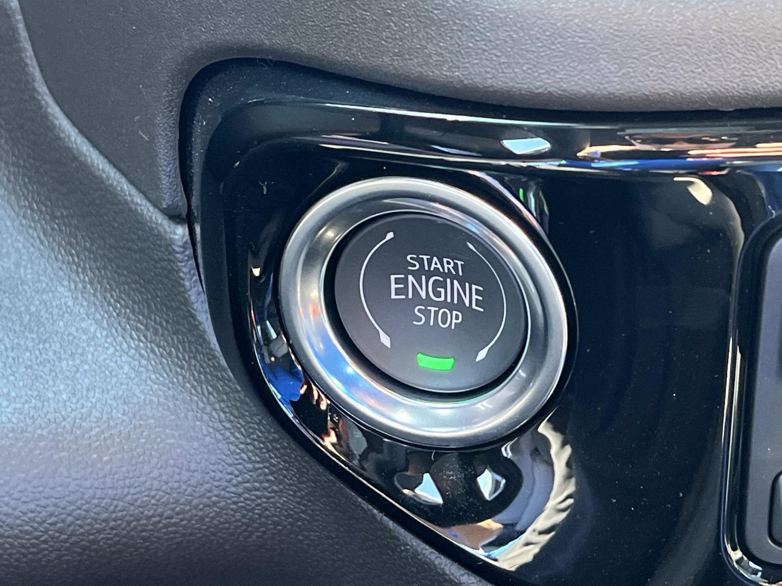 New 2026 GMC Sierra 1500 SLT w/ SLT Premium Plus Package image 33