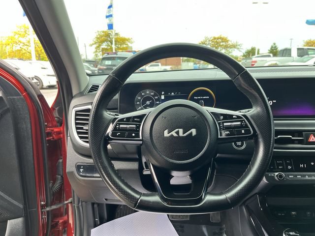 Used 2024 Kia Seltos SX AWD/4WD image 13