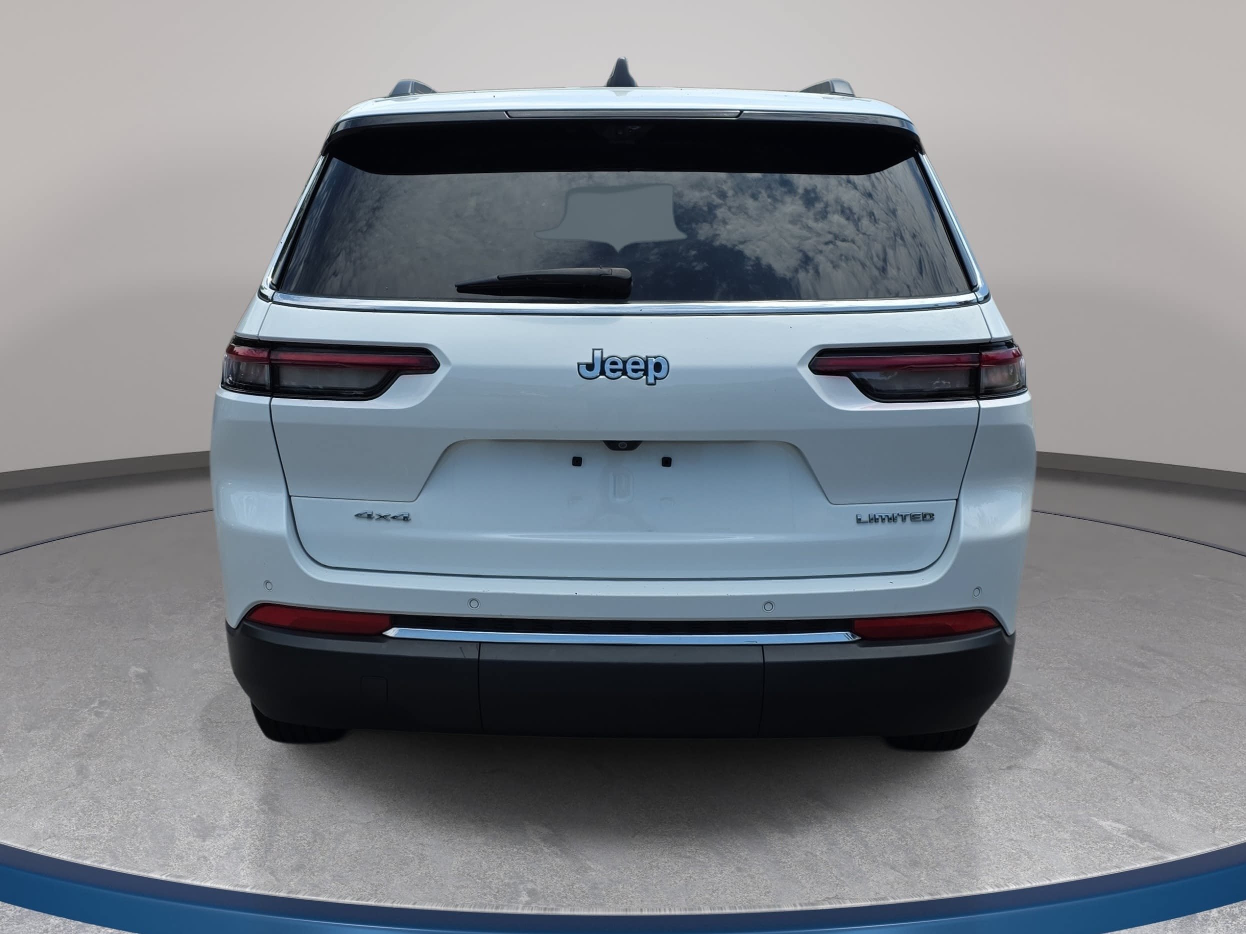 Certified 2023 Jeep Grand Cherokee L Limited w/ Luxury Tech Group II AWD/4WD image 6