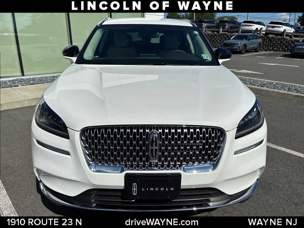 Certified 2022 Lincoln Corsair AWD w/ Equipment Group 101A image 10