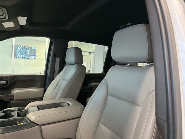 Used 2022 Chevrolet Silverado 2500 LTZ w/ Gooseneck/5TH Wheel Package image 16