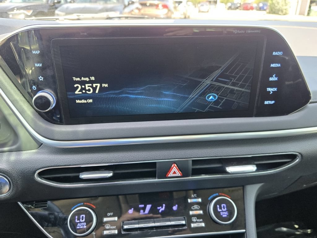 Certified 2023 Hyundai Sonata SEL w/ Convenience Package FWD image 19
