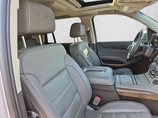 Used 2019 GMC Yukon Denali w/ Denali Ultimate Package AWD/4WD image 15