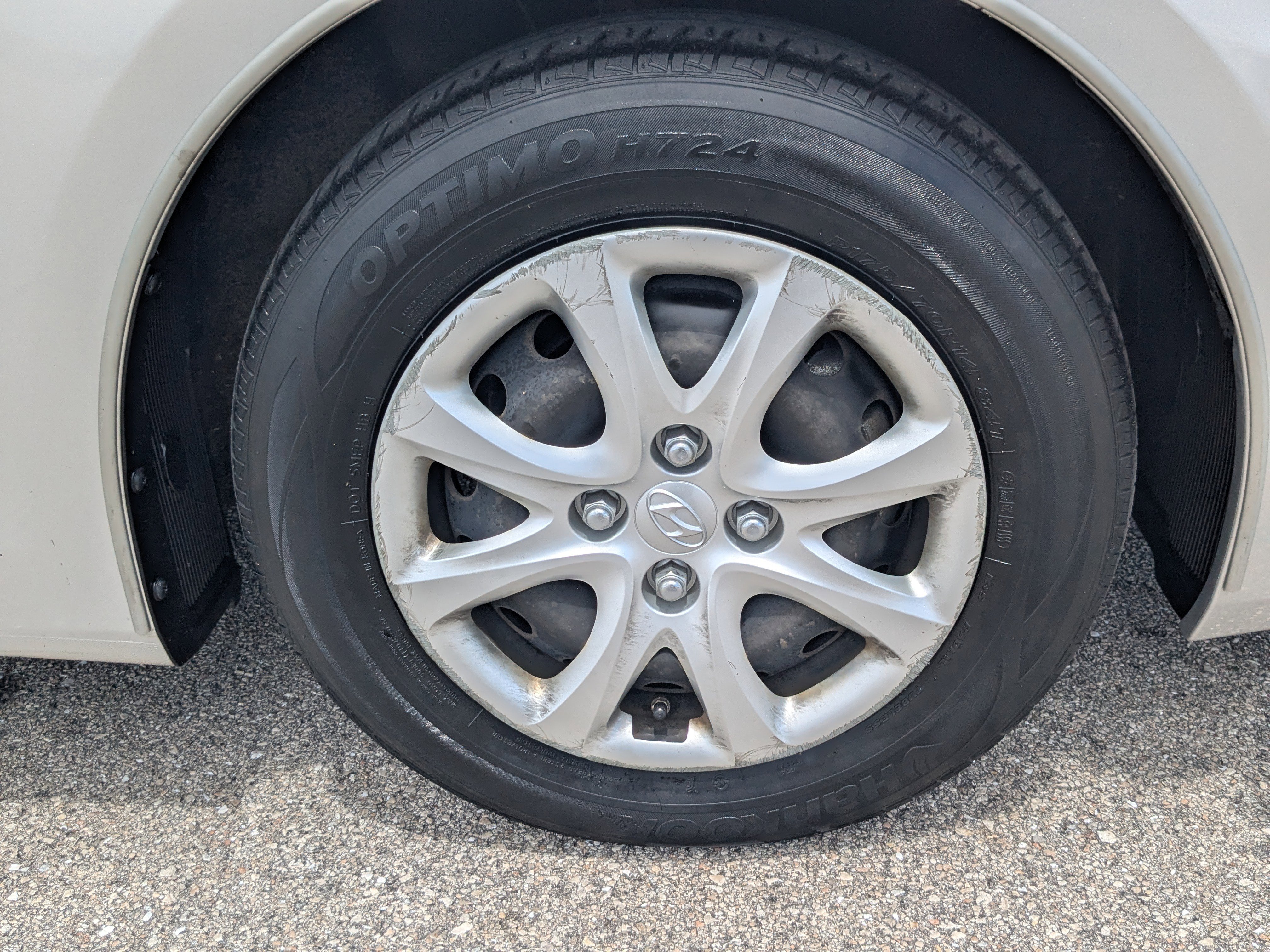 Used 2013 Hyundai Accent GLS FWD image 11