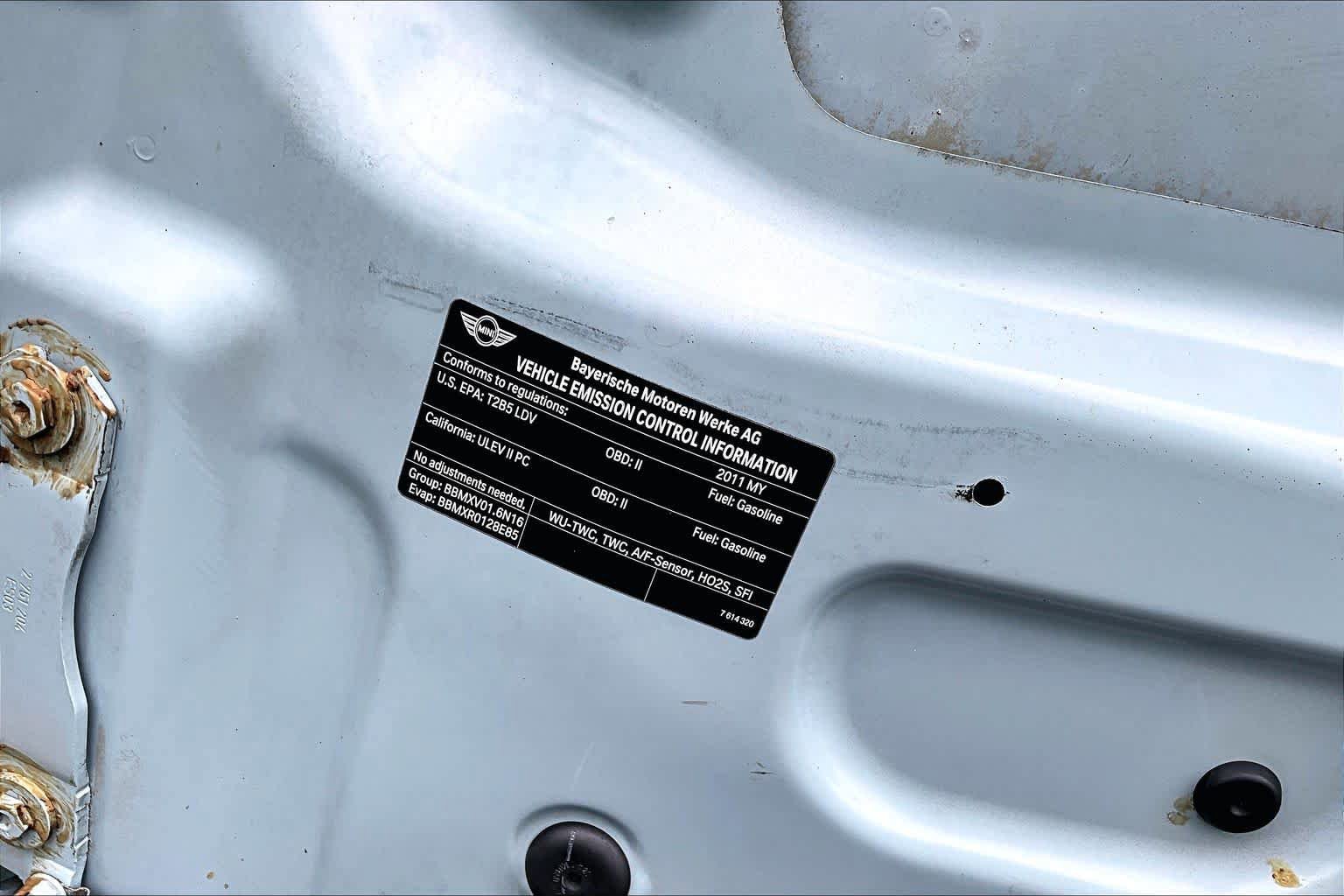 Used 2011 MINI Cooper Convertible FWD image 30
