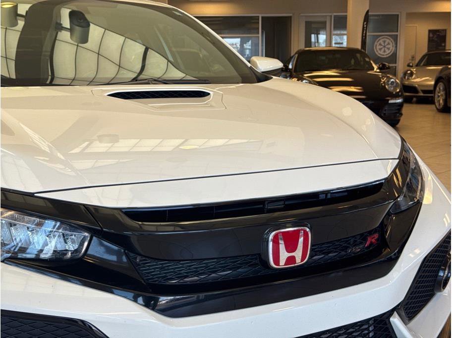 Used 2019 Honda Civic Type R image 23
