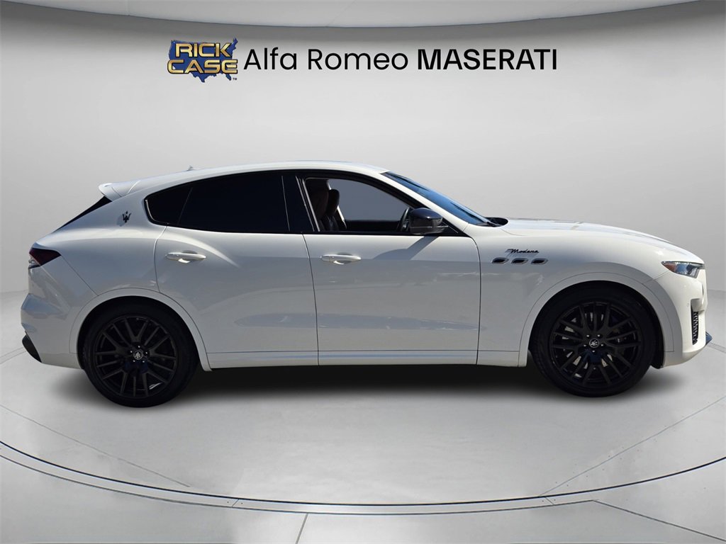 Used 2022 Maserati Levante Modena image 4