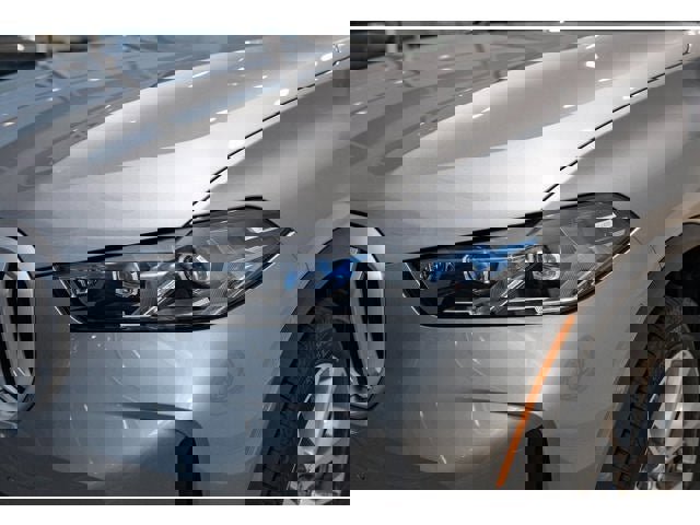 New 2026 BMW X5 xDrive50e w/ Climate Comfort Package image 49