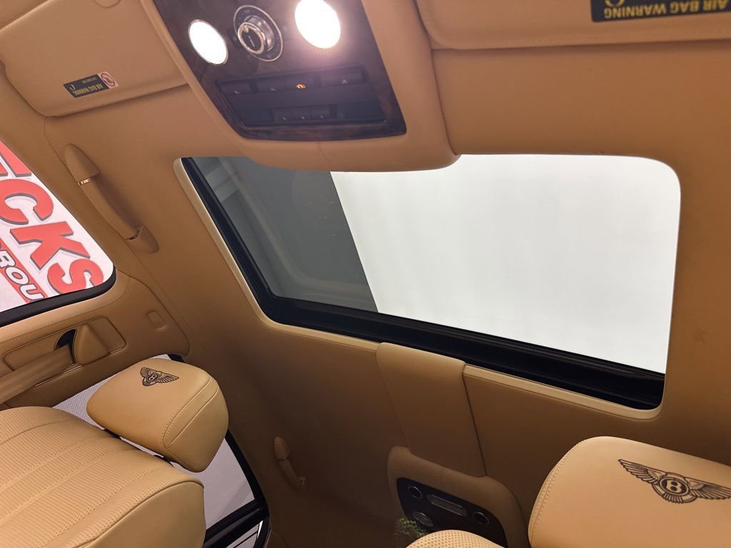 Used 2014 Bentley Flying Spur W12 AWD/4WD image 24