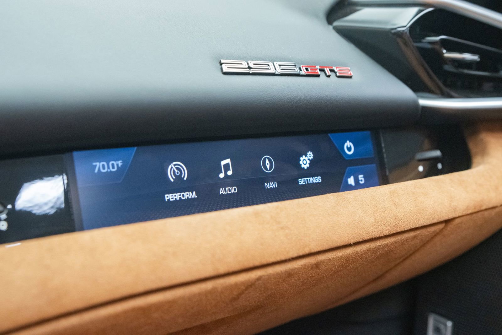 Used 2025 Ferrari 296 GTS RWD image 29