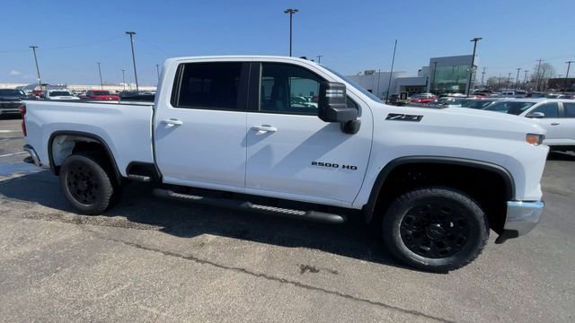 New 2026 Chevrolet Silverado 2500 LT w/ All Star Edition AWD/4WD image 3