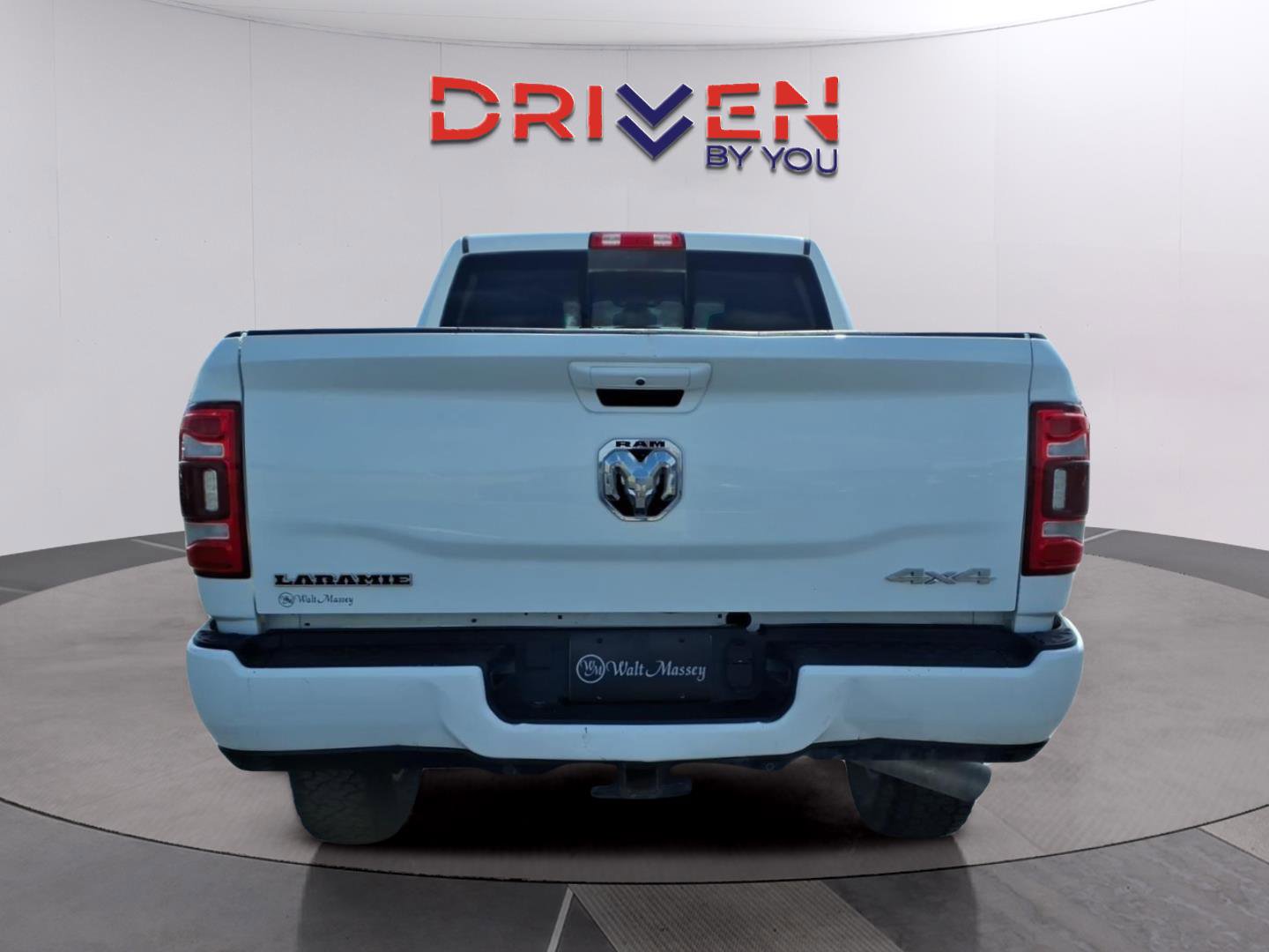 Used 2024 RAM 2500 Laramie AWD/4WD image 4