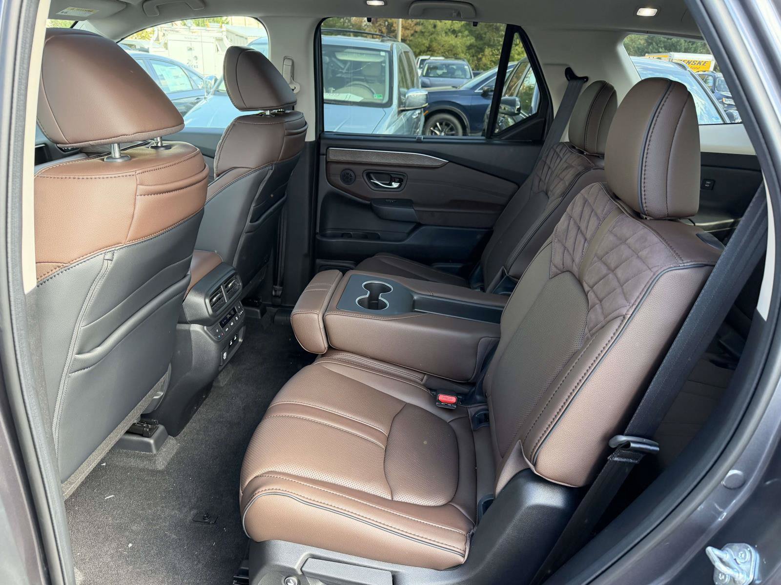 New 2026 Honda Pilot Elite image 9