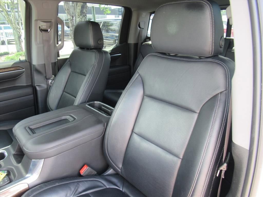 Used 2022 GMC Sierra 1500 Elevation w/ Preferred Package image 16