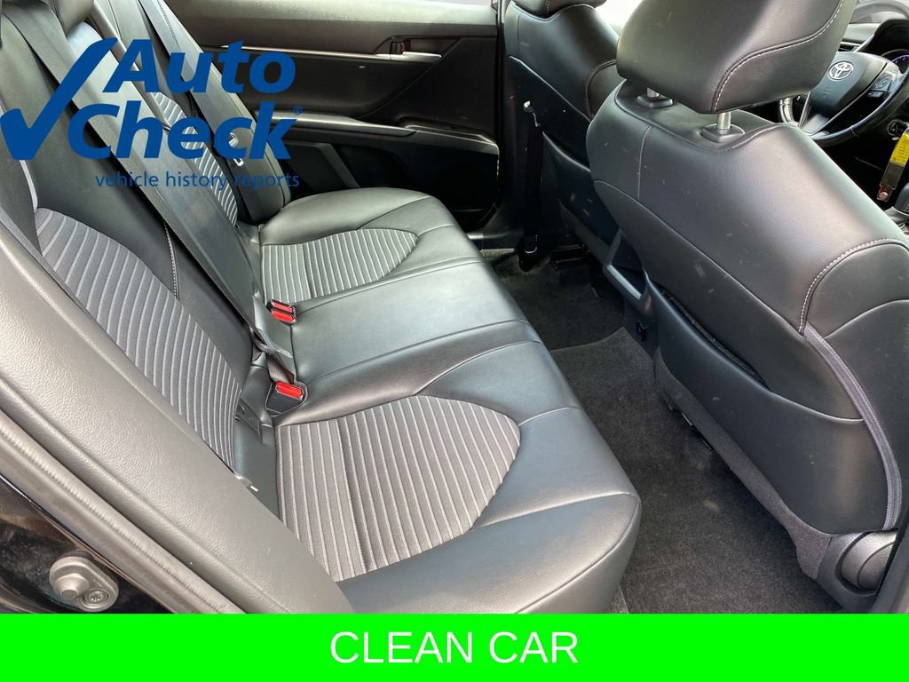 Used 2022 Toyota Camry SE FWD image 23