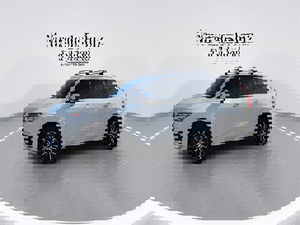 Used 2020 Volvo XC90 T5 Momentum w/ Protection Package image 4