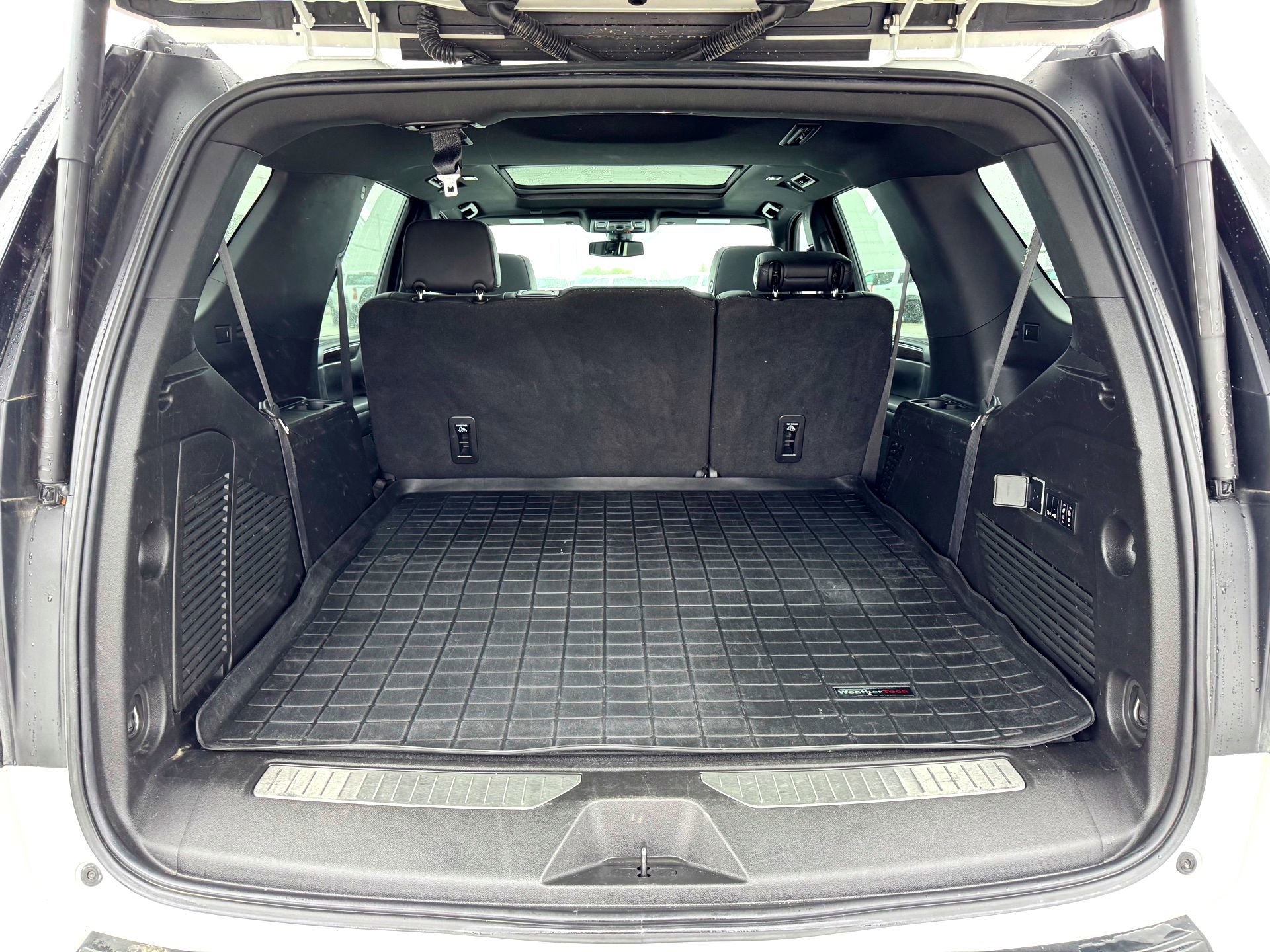 Used 2022 Chevrolet Tahoe Z71 w/ Luxury Package image 8