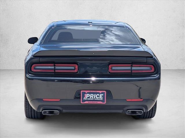 Used 2022 Dodge Challenger R/T w/ Blacktop Package RWD image 7