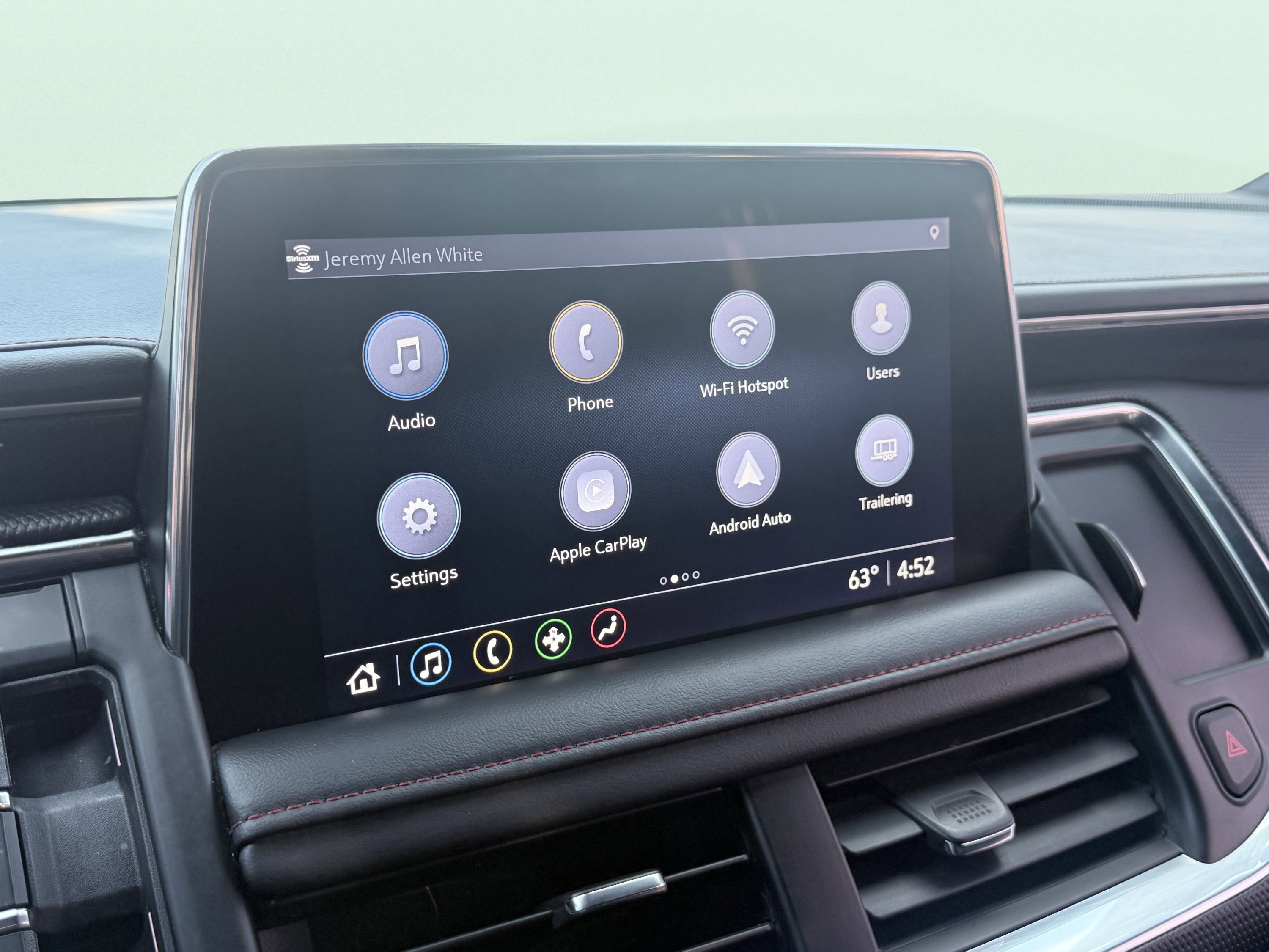 Used 2021 Chevrolet Suburban RST w/ Luxury Package image 56