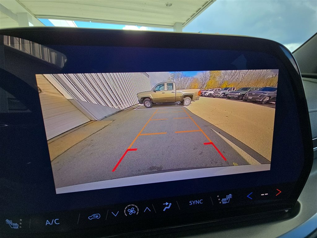 New 2026 Chevrolet Traverse LT w/ Midnight/Sport Edition image 15