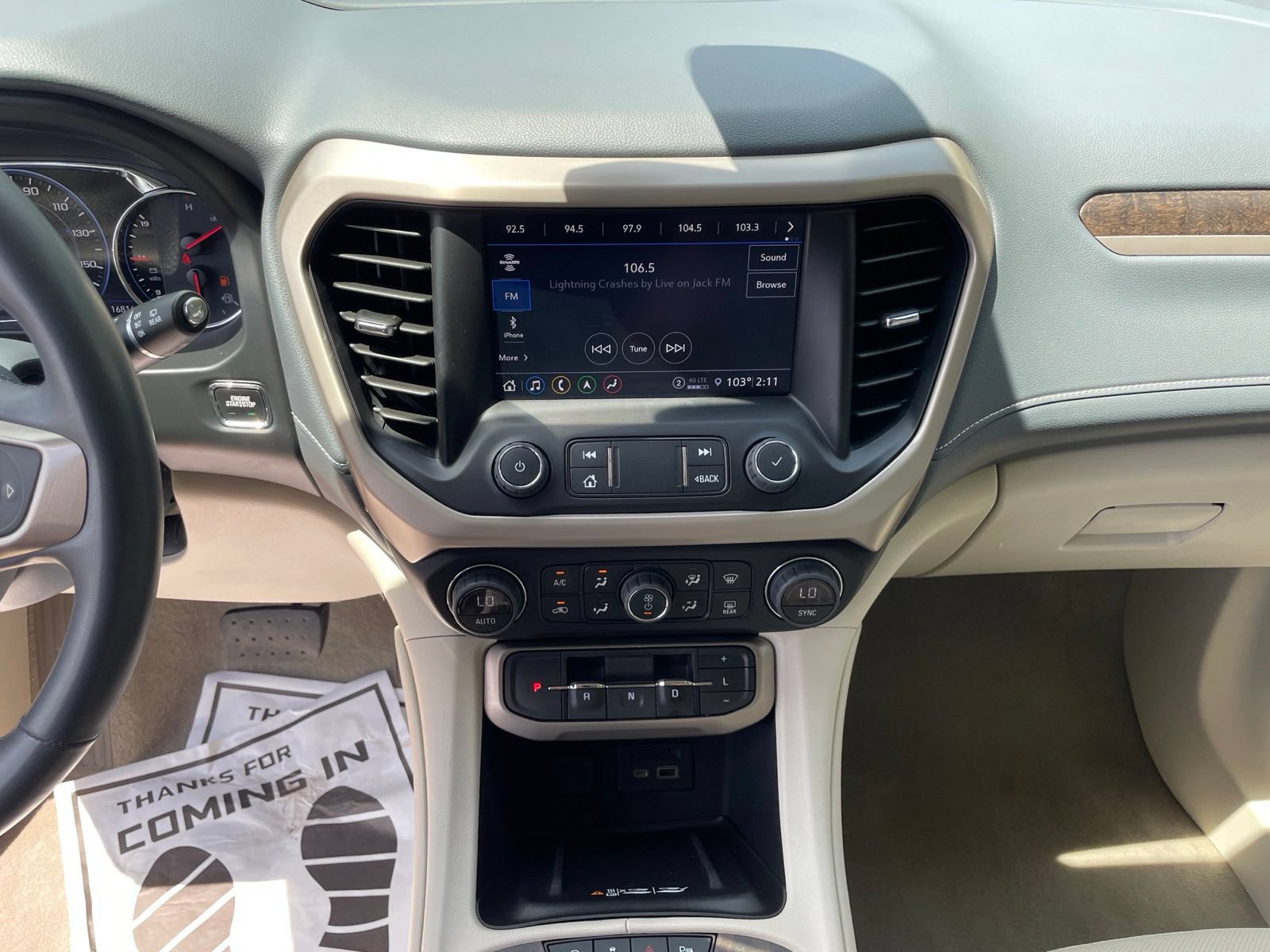 Used 2023 GMC Acadia Denali FWD image 25